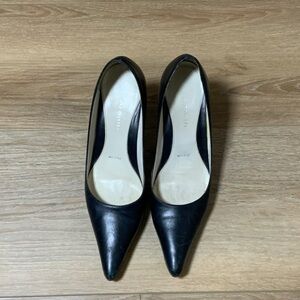 Amalfi Classic Navy Leather Heels